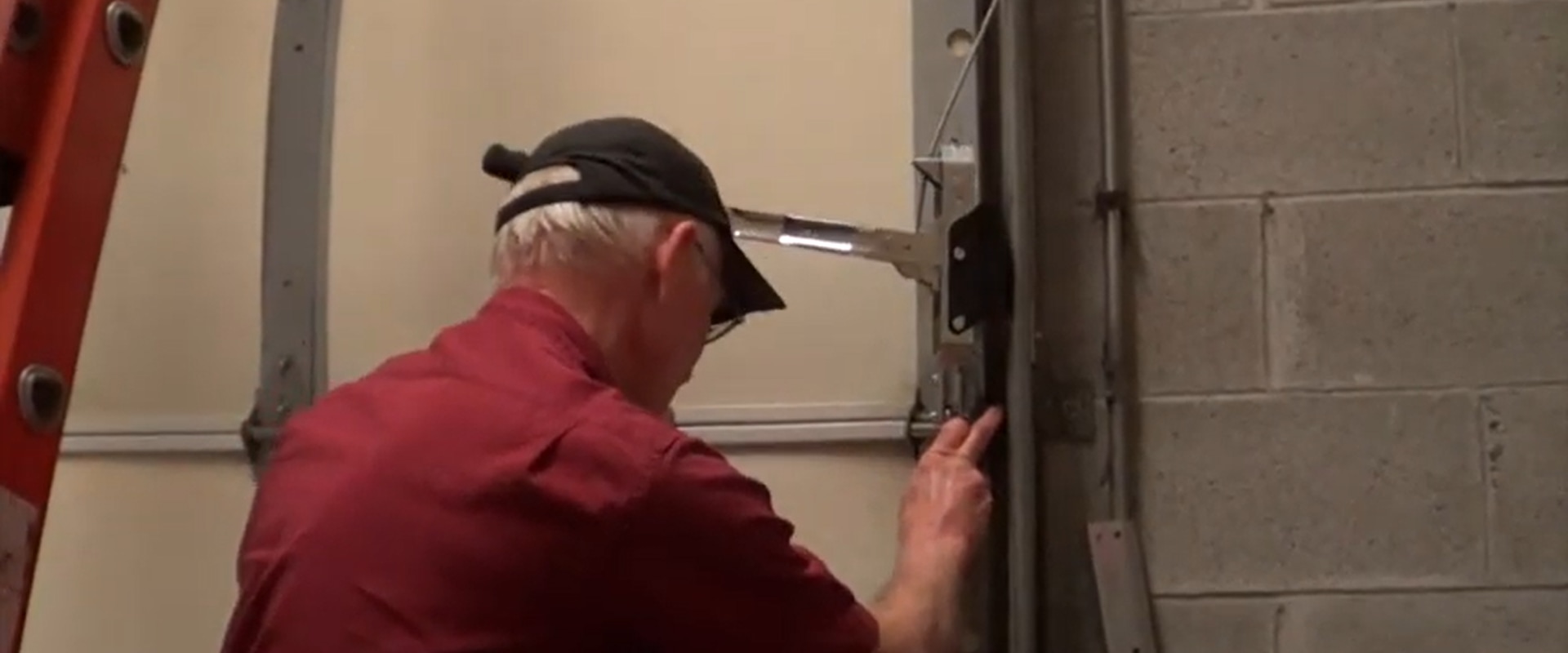 Comprehensive Guide to Garage Door Panel Replacement: Key Considerations for Homeowners